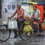 বৃহস্পতিবার সকালে অতিগভীর নিম্নচাপটি উত্তর উপকূলীয় অন্ধ্রপ্রদেশ এবং সংলগ্ন দক্ষিণ ওড়িশার উপর অবস্থান করছে