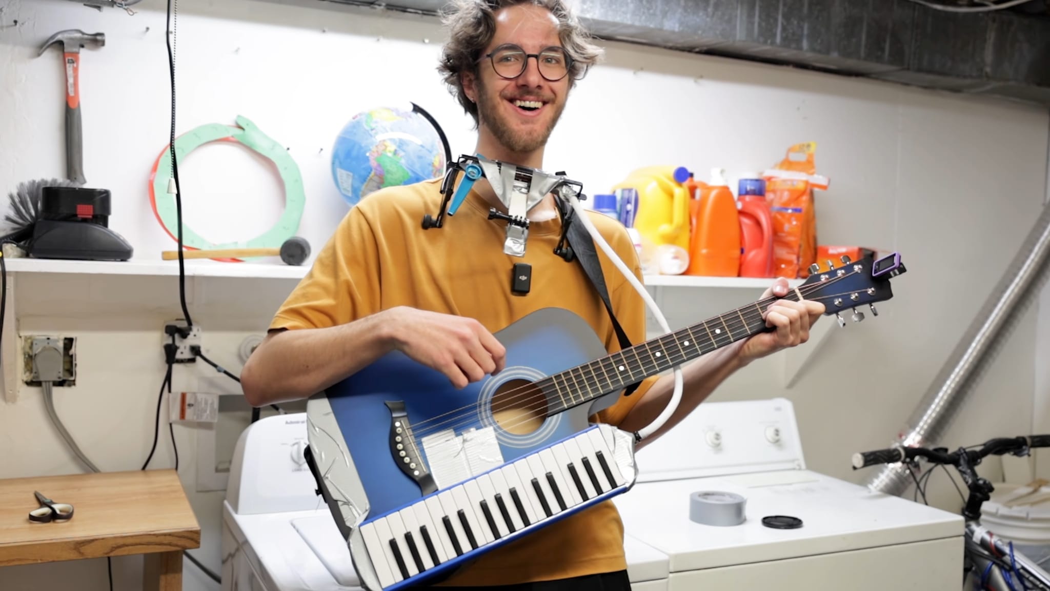Oats Jenkins with his one-man band set up. Photo: YouTube @OatsJenkins