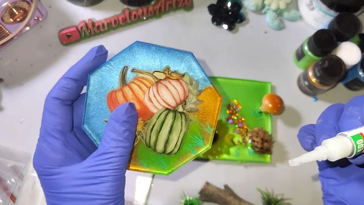 Marva demonstrates how she creates her resin products on her YouTube channel. (Photo: YouTube @MarvelousMuses)