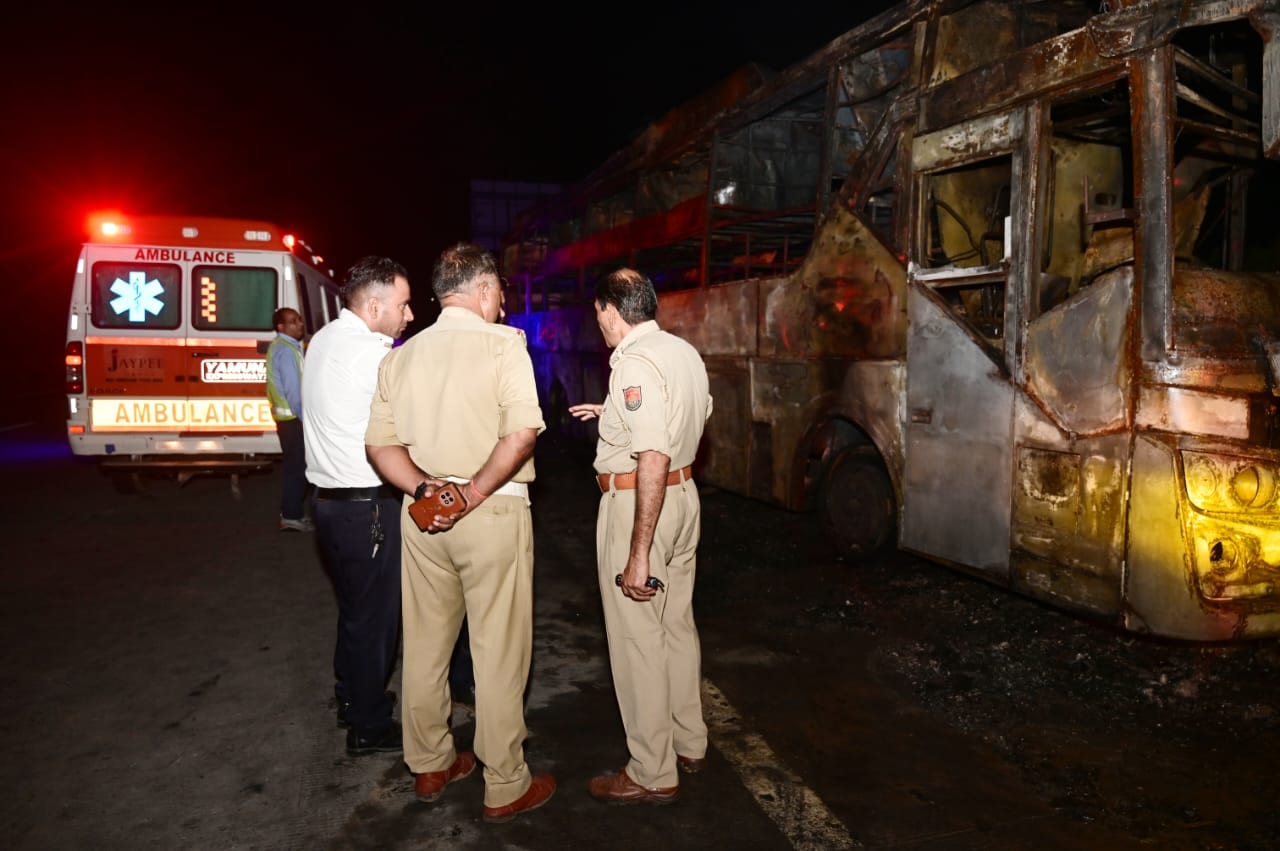 More than nine people lost their lives in the Jewar accident. (Sunil Ghosh/ HT) More than nine people lost their lives in the Jewar accident. (Sunil Ghosh/ HT)