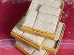 Doda barfi is easy to find in the old town, especially in the mithai shops of Sadar Bazar and Jacobpura. Made from sprouted wheat cooked in desi ghee, the sweet is cut into thick brown pieces. (HT Photo)