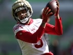 Mike Evans’ Week 3 injury update, hip issue, 49ers status and Cardinals matchup remain key ahead of Sunday’s NFL game.. (Photo by Martin KEEP / AFP) (AFP)