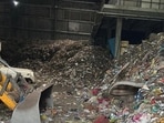 PMC fire brigade on Thursday issued notice to SWaCH waste facility at Garbage Ramp, Katraj, directing it to address fire-safety lapses within seven days. (HT)
