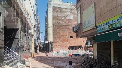 The site of the building collapse, as seen on September 10. (Vipin Kumar/HT) The site of the building collapse, as seen on September 10. (Vipin Kumar/HT)