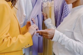 Why some outfits look expensive and some don't, according to a fashion designer (Pexels) Why some outfits look expensive and some don't, according to a fashion designer (Pexels)