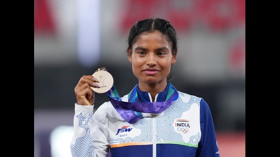 A native of remote Reta village in Churah area of Chamba district, Seema ran her way to the bronze medal, clocking 32:50.05. (PTI)