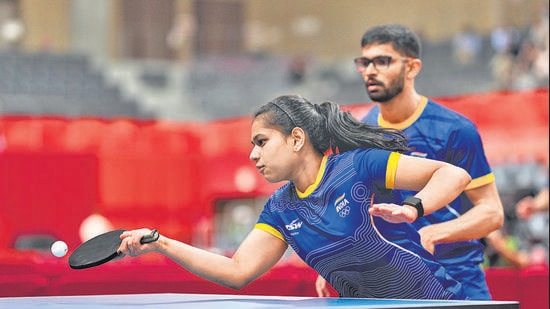 Manush Shah and Diya Chitale of India compete in the table tennis mixed doubles semi-finals. (Getty Images)