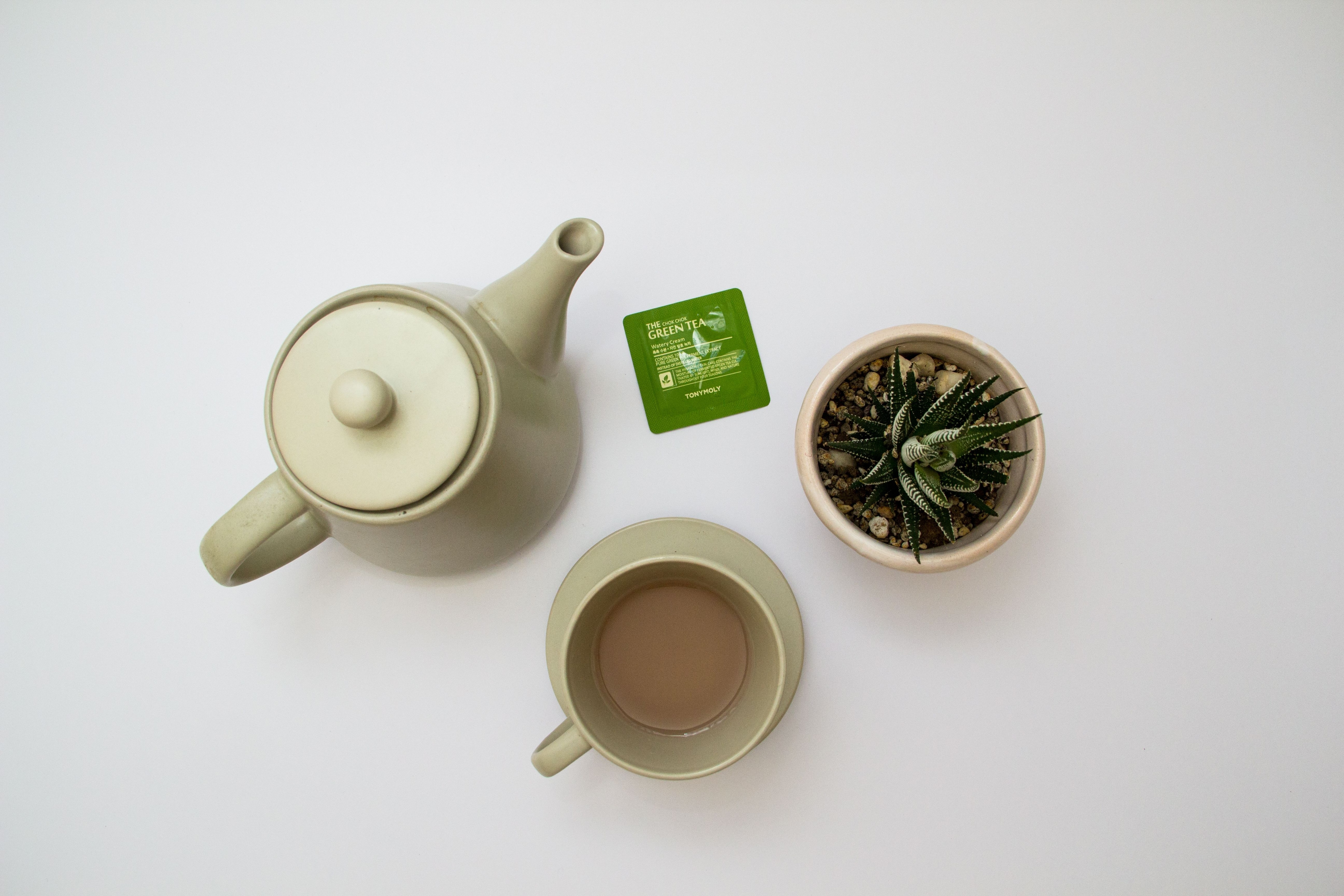 Green tea can be a good option for people who want a lighter, refreshing beverage with some caffeine. (Unsplash) Green tea can be a good option for people who want a lighter, refreshing beverage with some caffeine. (Unsplash)
