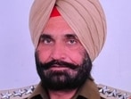 Inspector Baldev Singh, who was attached to the counter intelligence unit in Faridkot, was headed toward Moga in a car carrying contraband when he was arrested on Saturday.