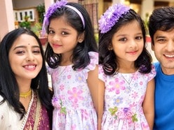 শুটিংয়ের ফাঁকে মিষ্টি ছবি শেয়ার রায়ান-পারুলের