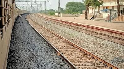 According to police, Tiwari used to target minors, labourers and drug-addicted passengers travelling in the disabled compartment of trains, posing as an STF or RPF personnel. (File Photo/ Representational) According to police, Tiwari used to target minors, labourers and drug-addicted passengers travelling in the disabled compartment of trains, posing as an STF or RPF personnel. (File Photo/ Representational)