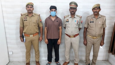 The accused, Ajayveer Singh alias Jay Singh Rathore. (X/@agrapolice) The accused, Ajayveer Singh alias Jay Singh Rathore. (X/@agrapolice)