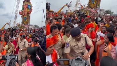 Gajendra Singh Shekhawat shared a video of a cop dancing during Hyderabad’s Khairatabad Ganesh Visarjan. (Instagram/gssjodhpur) Gajendra Singh Shekhawat shared a video of a cop dancing during Hyderabad’s Khairatabad Ganesh Visarjan. (Instagram/gssjodhpur)