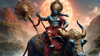 যম গ্রহের সঙ্গে দেখা হতেই আশীর্বাদের মেজাজে সূর্যদেব! ৩ রাশি পাবে সুফল