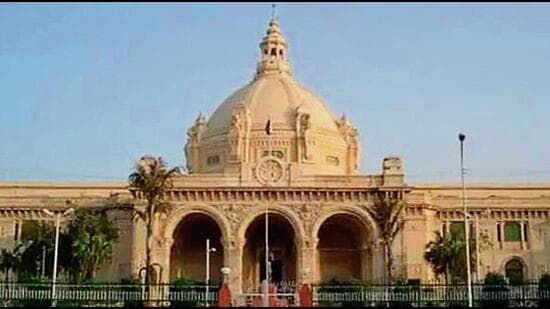 As of now, the UP assembly elections appear to be a straight contest between the BJP-led National Democratic Alliance and the main opposition led by the Samajwadi Party with the Congress as a possible partner. (REPRESENTATIVE IMAGE)