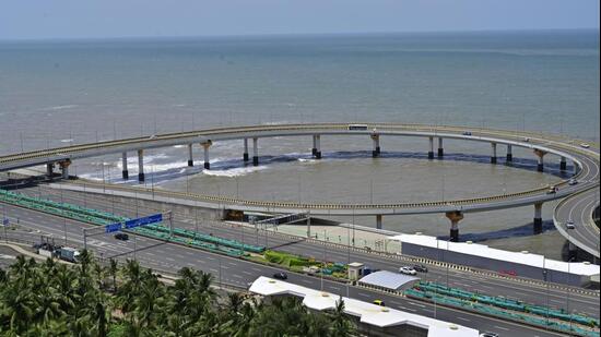 BMC turns to L&T to fix Coastal Road CCTV blackout. (Anshuman Poyrekar/HT Photo)