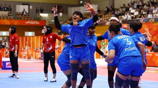 ndia's Manisha Kumari celebrates with teammates after winning the gold medal in kabaddi on Saturday