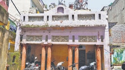 The disappearing havelis of Delhi The disappearing havelis of Delhi