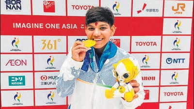 Nikita grew up in Haryana and began training at eight, while her three younger sisters also followed her into the sport. (HT) Nikita grew up in Haryana and began training at eight, while her three younger sisters also followed her into the sport. (HT)