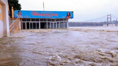 Police officers in the Lakshman Jhula, Muni-ki-Reti and Tapovan areas have also appealed to residents, pilgrims and tourists to exercise caution and avoid going near Ganga ghats. (ANI)