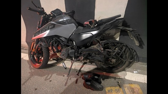 The 22-year-old, a native of Lucknow, had been working at a brewery in Sector 85 after moving to Gurugram in July, police said. (HT)