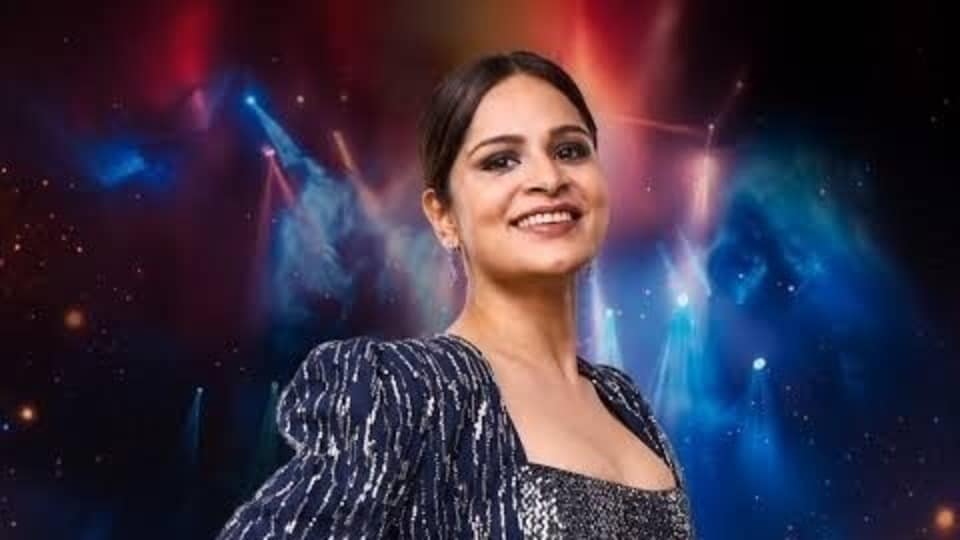 অনেক অভিজ্ঞতা নিয়ে বাড়ি ফিরলেন সোহিনী