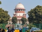A bench of Justices Vikram Nath and Sandeep Mehta admitted the Maharashtra government's order appeal for hearing.(File Photo/PTI)