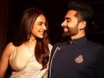Rakul Preet Singh: సినిమాల పేరుతో విదేశాలకు కోట్లు తరలింపు.. రకుల్ ప్రీత్ సింగ్, ఆమె భర్త ఇళ్లు, ఆఫీసుల్లో ఐటీ దాడులు