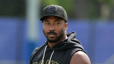 Myles Garrett is expected to be out about six weeks after knee surgery. (IMAGN IMAGES via Reuters Connect)