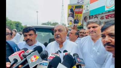 Hooda also demanded a comprehensive review of election-related decisions taken during the tenure of the present CEC and alleged that the BJP’s alleged collusion with the election commission undermined the electoral process. (HT File) Hooda also demanded a comprehensive review of election-related decisions taken during the tenure of the present CEC and alleged that the BJP’s alleged collusion with the election commission undermined the electoral process. (HT File)