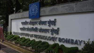 IIT-B constituted the 10-member committee on September 22, four days after the incident, to investigate the circumstances surrounding the student’s death. (Praful Gangurde/Hindustan Times) IIT-B constituted the 10-member committee on September 22, four days after the incident, to investigate the circumstances surrounding the student’s death. (Praful Gangurde/Hindustan Times)