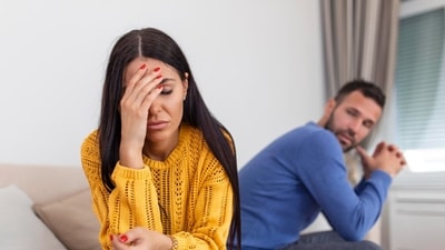 Identify the indicator which tells you to break off the relationship. (Picture credit: Freepik) Identify the indicator which tells you to break off the relationship. (Picture credit: Freepik)