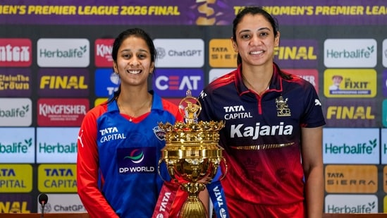 Smriti Mandhana and Jemimah Rodrigues with the WPL trophy.