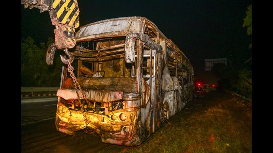 The accident took place on the Yamuna Expressway near Jewar in Greater Noida. (HT)