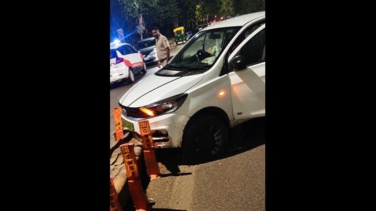 The child was travelling with his maternal uncle after going out for ice cream and was seated in the front when the crash occurred. (HT Photo)