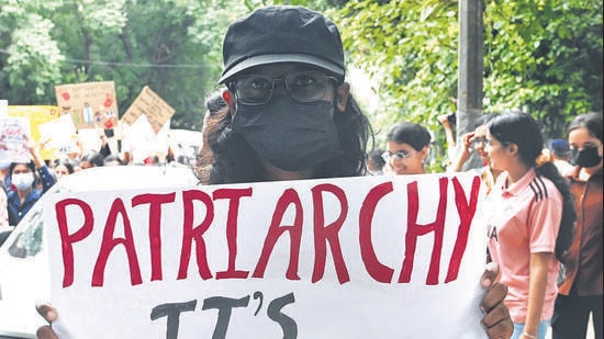 The march began at Miranda House and culminated at a large gathering near the Swami Vivekananda statue at the centre of the Faculty of Arts (Sonu Mehta/HT Photo)