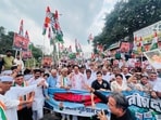 Workers marched from Kaman Sarai to Sadar Bazaar carrying placards and an effigy, while Congress leaders sought transparency in electoral-roll revision. (Sourced)