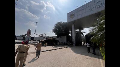 A masked mob vandalised university property, set campus buildings ablaze, and torched police vehicles. (HT File)