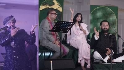 Singer Kutle Khan, storyteller Yatindra Mishra, singer Malini Awasthi and singer Askari Naqvi (Photo: HT) Singer Kutle Khan, storyteller Yatindra Mishra, singer Malini Awasthi and singer Askari Naqvi (Photo: HT)