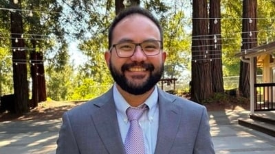 In a tragic incident, Jonathan McKinsey, 40, was murdered by his elderly in-laws in California. (X/@Arkadalo) In a tragic incident, Jonathan McKinsey, 40, was murdered by his elderly in-laws in California. (X/@Arkadalo)