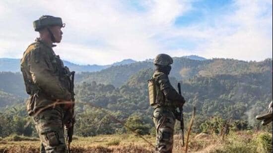 Preliminary reports suggest that suspected militants opened fire on the patrol team, killing one jawan and injuring four others. (ANI/ Representational)