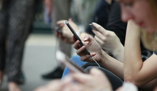Smartphones play a significant role in daily life, but excessive use may lead to fragmented attention and sleep issues.
