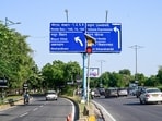 the new corridor would also improve connectivity for commuters travelling between Delhi, Noida and Greater Noida. (Sunil Ghosh/HT Photo)