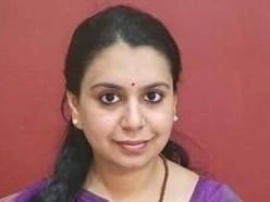 ఐఏఎస్ ఉద్యోగానికి గుడ్‌బై.. రాజకీయాల్లోకి దివ్యా మిట్టల్: బ్యూరోక్రాట్ల సరికొత్త దారి