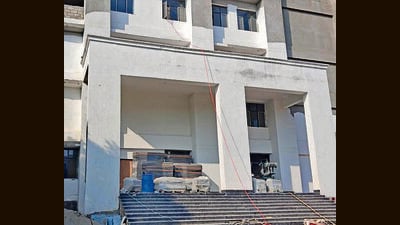 Construction work in progress of the newly built wards in Civil Hospital. (Gurpreet Singh/Hindustan Times)