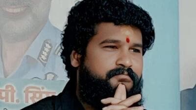 Pradeep Purnekar, a vibhagh pramukh (divisional head) of Sena (UBT), was shot dead by unidentified assailants outside his office in Thane’s Manpada area (X/rautsanjay61) Pradeep Purnekar, a vibhagh pramukh (divisional head) of Sena (UBT), was shot dead by unidentified assailants outside his office in Thane’s Manpada area (X/rautsanjay61)