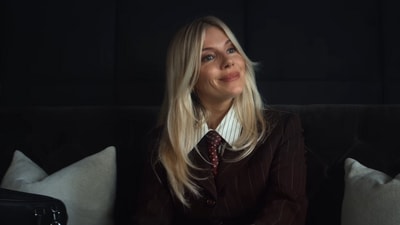 Sienna Miller plays a Hollywood star going through a divorce in War. Sienna Miller plays a Hollywood star going through a divorce in War.