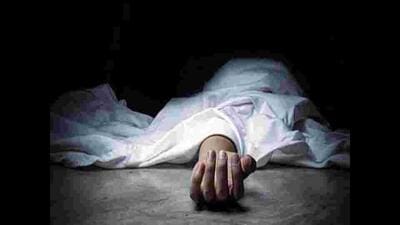 The man, who was admitted to the hospital on Monday for treatment, died at around 4:30 am on Wednesday, The man, who was admitted to the hospital on Monday for treatment, died at around 4:30 am on Wednesday,