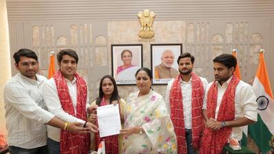 The move is aimed at pressing for the implementation of promises made by ABVP for the 2026–27 DUSU elections. (HT photo sourced) The move is aimed at pressing for the implementation of promises made by ABVP for the 2026–27 DUSU elections. (HT photo sourced)