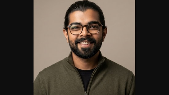 The NRI who now lives in Canada. 